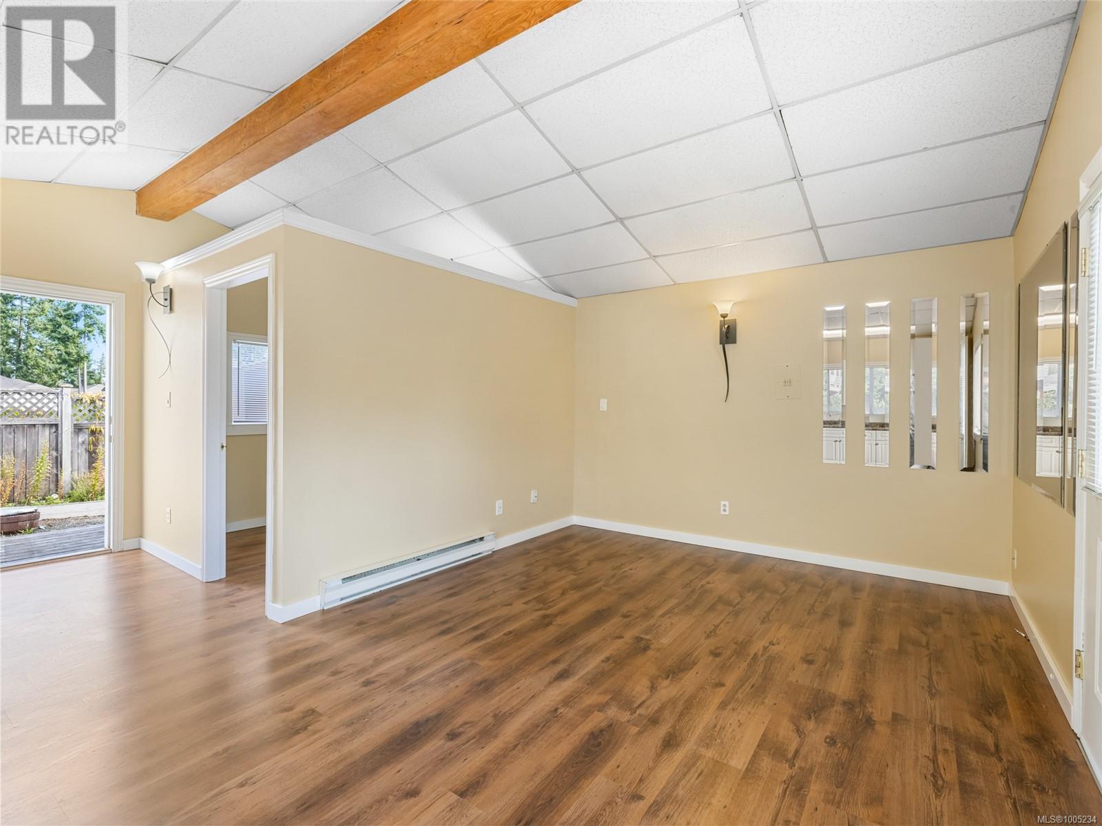Photo 3 of 6080 Hammond Bay Rd, Nanaimo BC