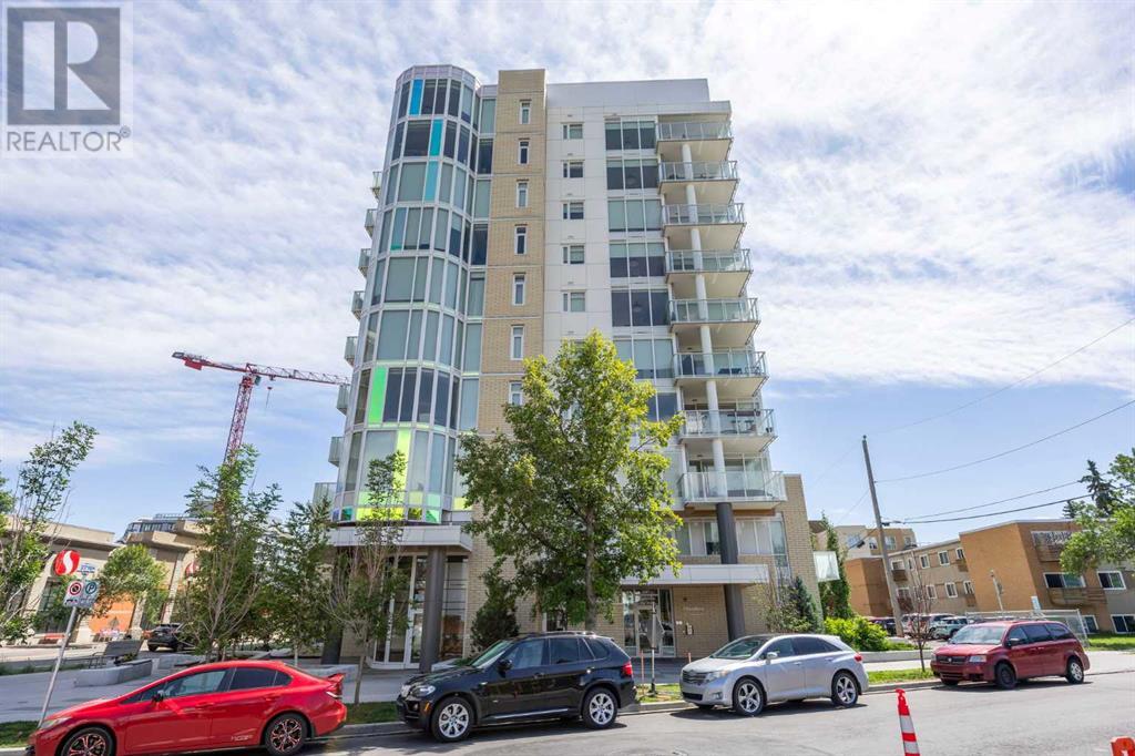 Single Family House for Sale in   Gladstone Road NW Hillhurst Calgary 
