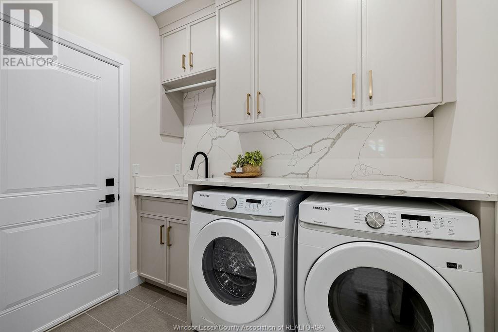 Photo 22 of 7578 Silverleaf Lane, Lasalle ON