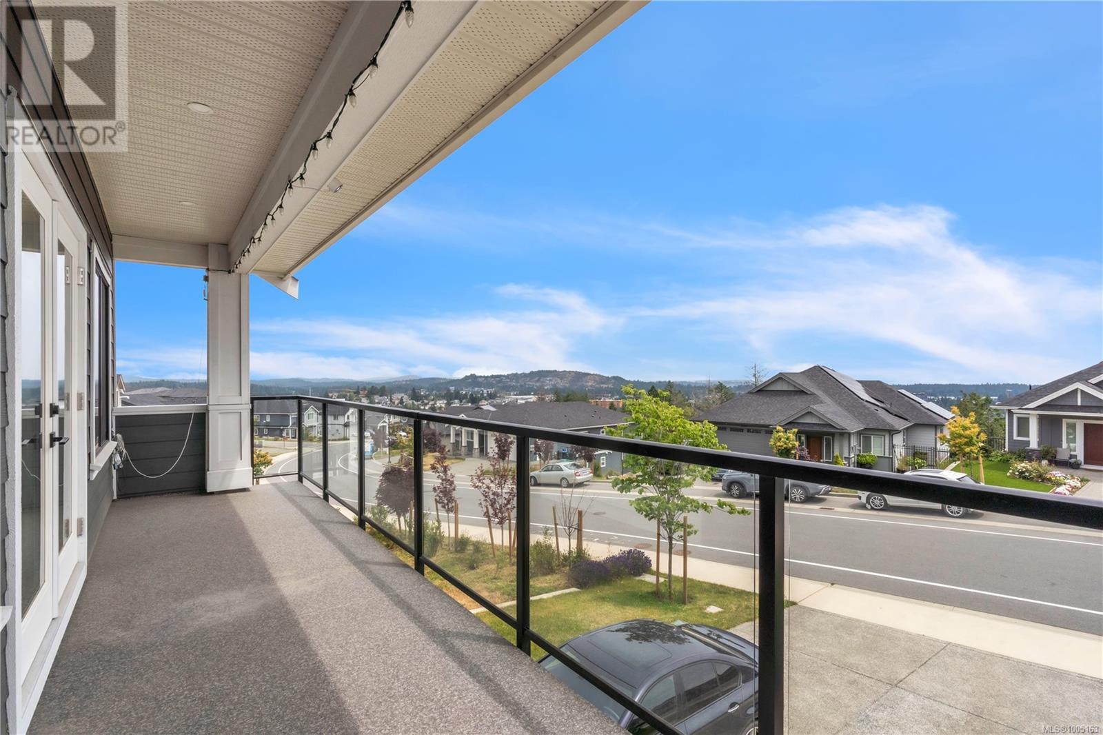 Photo 13 of 1332 Flint Ave, Langford BC