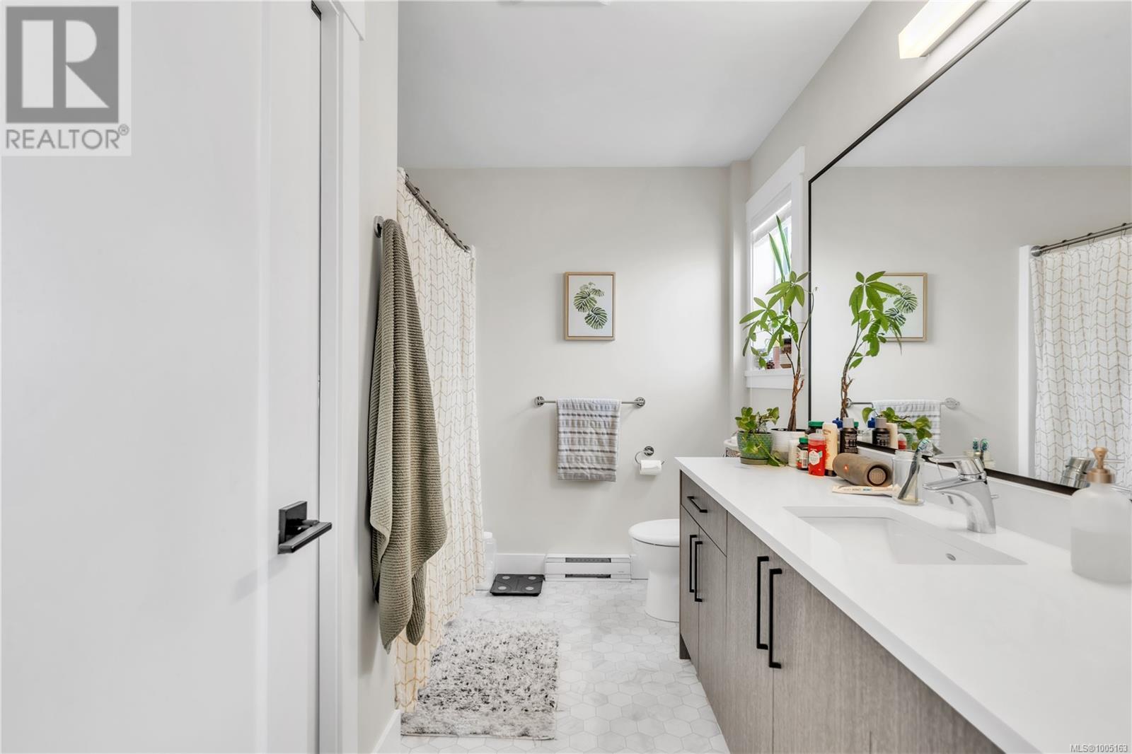 Photo 16 of 1332 Flint Ave, Langford BC
