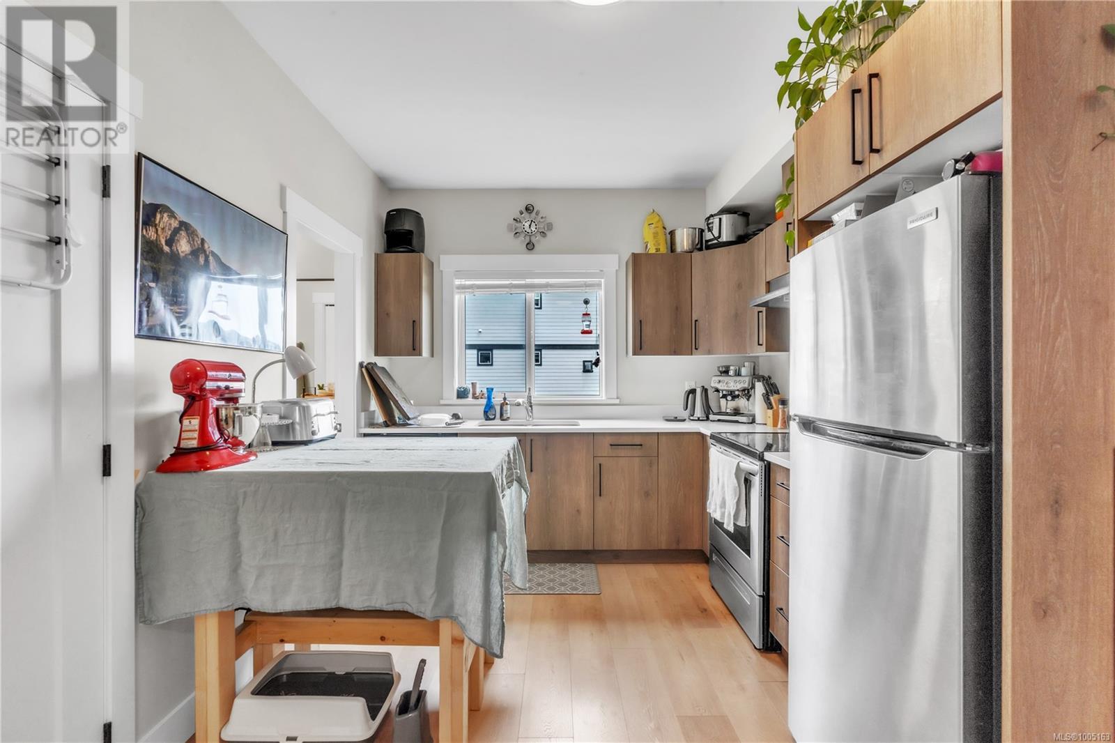Photo 18 of 1332 Flint Ave, Langford BC
