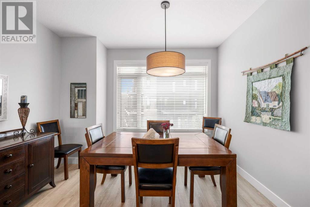 Single Family House for Sale in  Royal Elm Green NW Royal Oak Calgary 