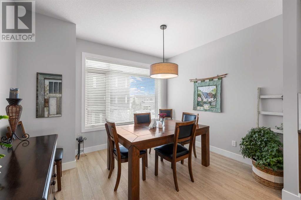 Single Family House for Sale in  Royal Elm Green NW Royal Oak Calgary 