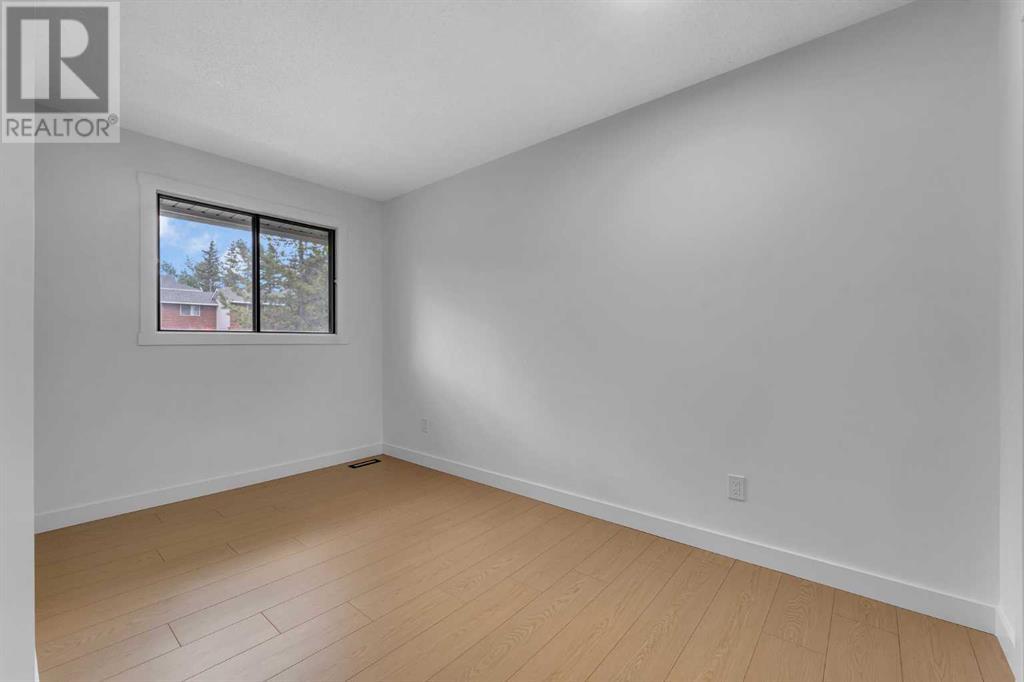 Single Family House for Sale in   Ranchview Drive NW Ranchlands Calgary 