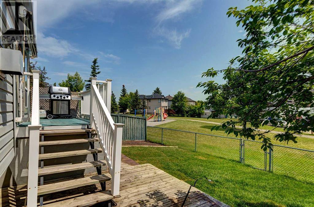 Single Family House for Sale in  Somerside Place SW Somerset Calgary 