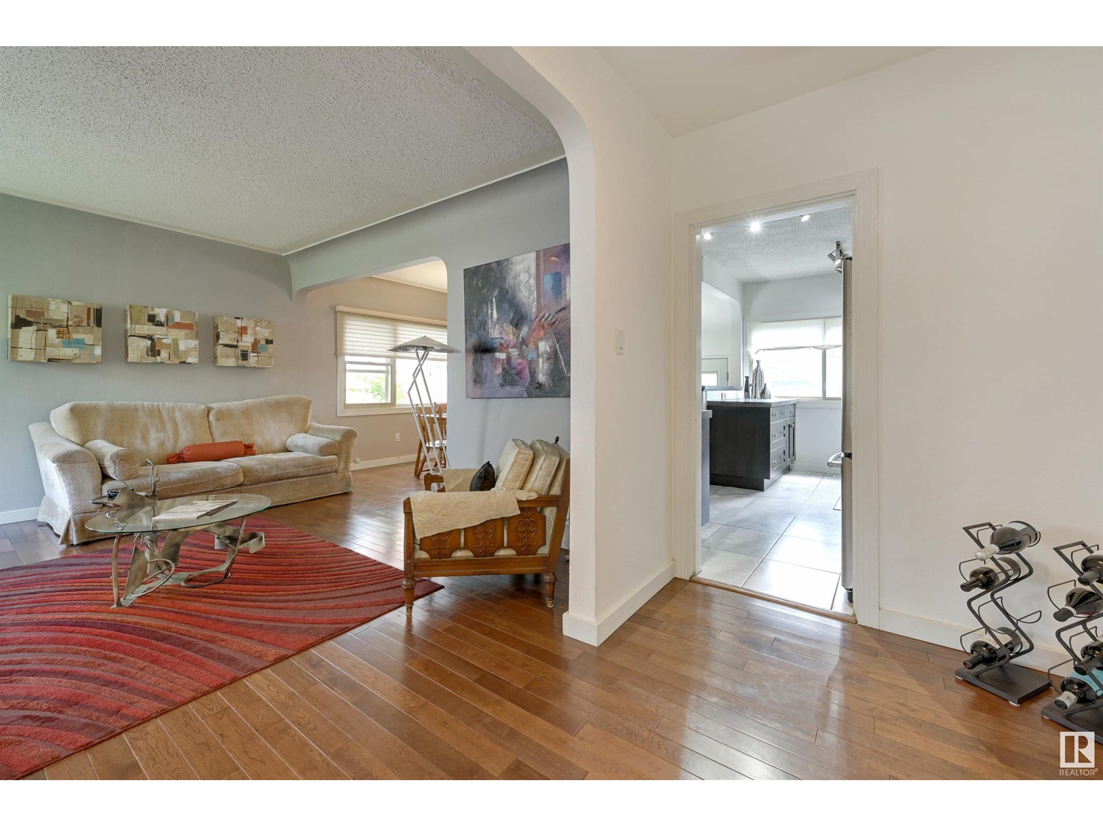 Photo 1 of 14023 104 Av Nw, Edmonton AB