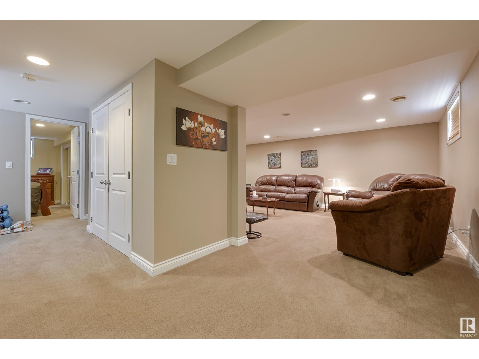 Photo 14 of 14023 104 Av Nw, Edmonton AB