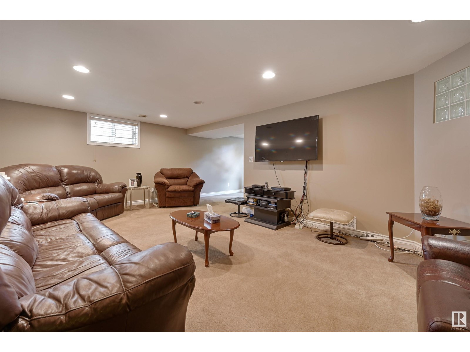 Photo 17 of 14023 104 Av Nw, Edmonton AB