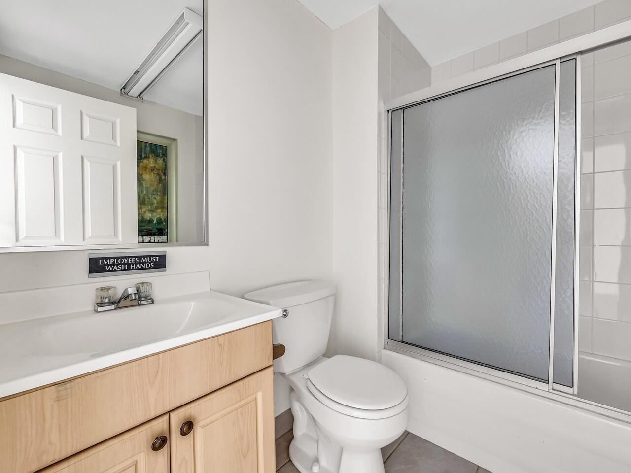 Photo 2 of 119 12827 76 Avenue, Surrey BC