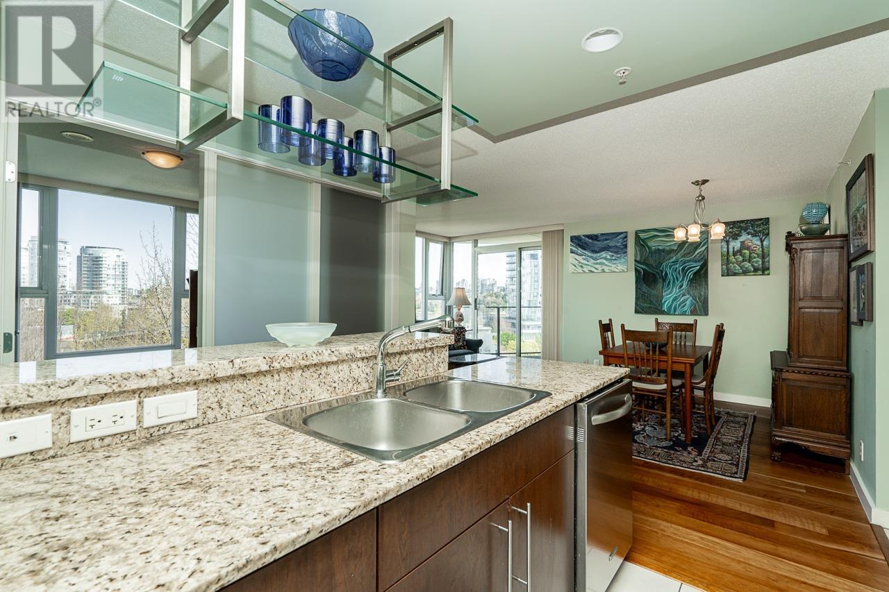 Photo 10 of 601 455 Beach Crescent, Vancouver BC