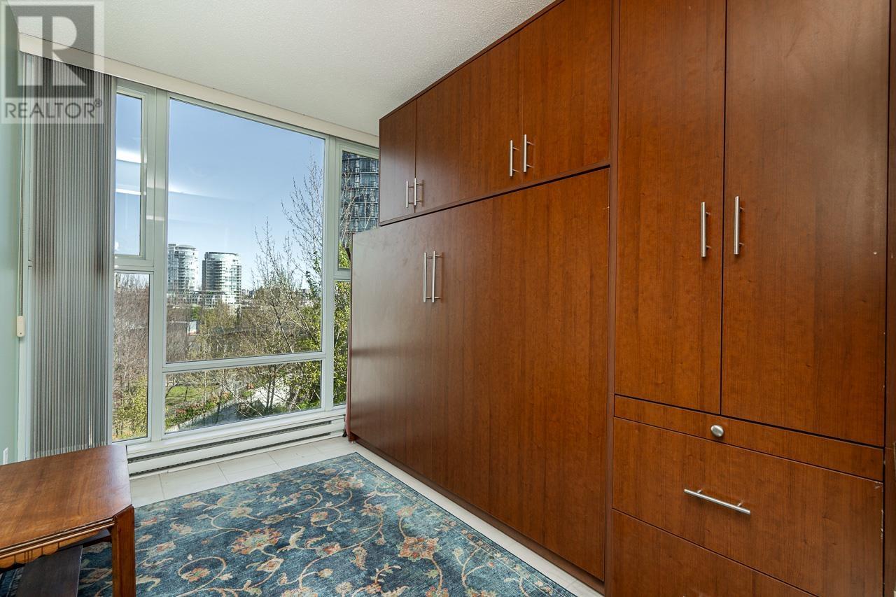 Photo 13 of 601 455 Beach Crescent, Vancouver BC
