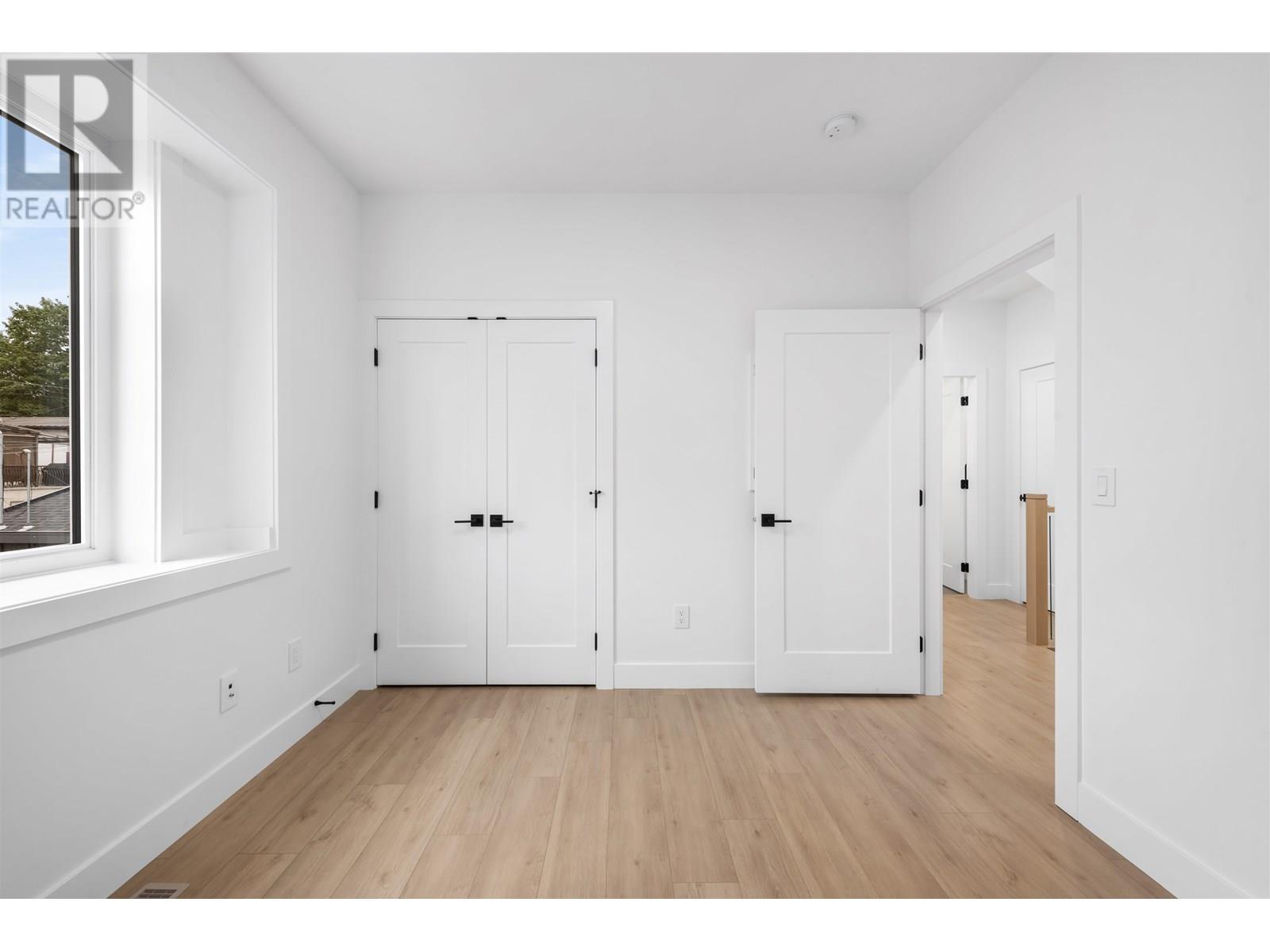 Photo 38 of 2 1160 Rossland Street, Vancouver BC