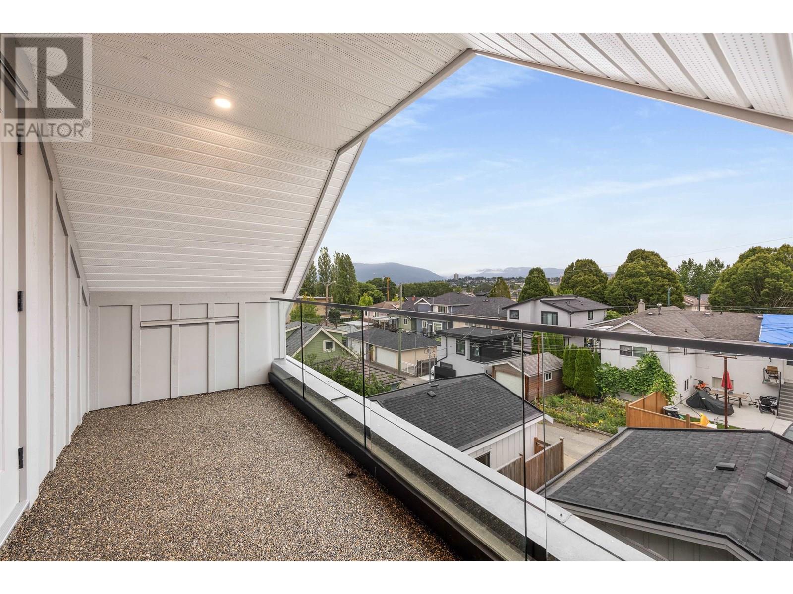 Photo 2 of 2 1160 Rossland Street, Vancouver BC