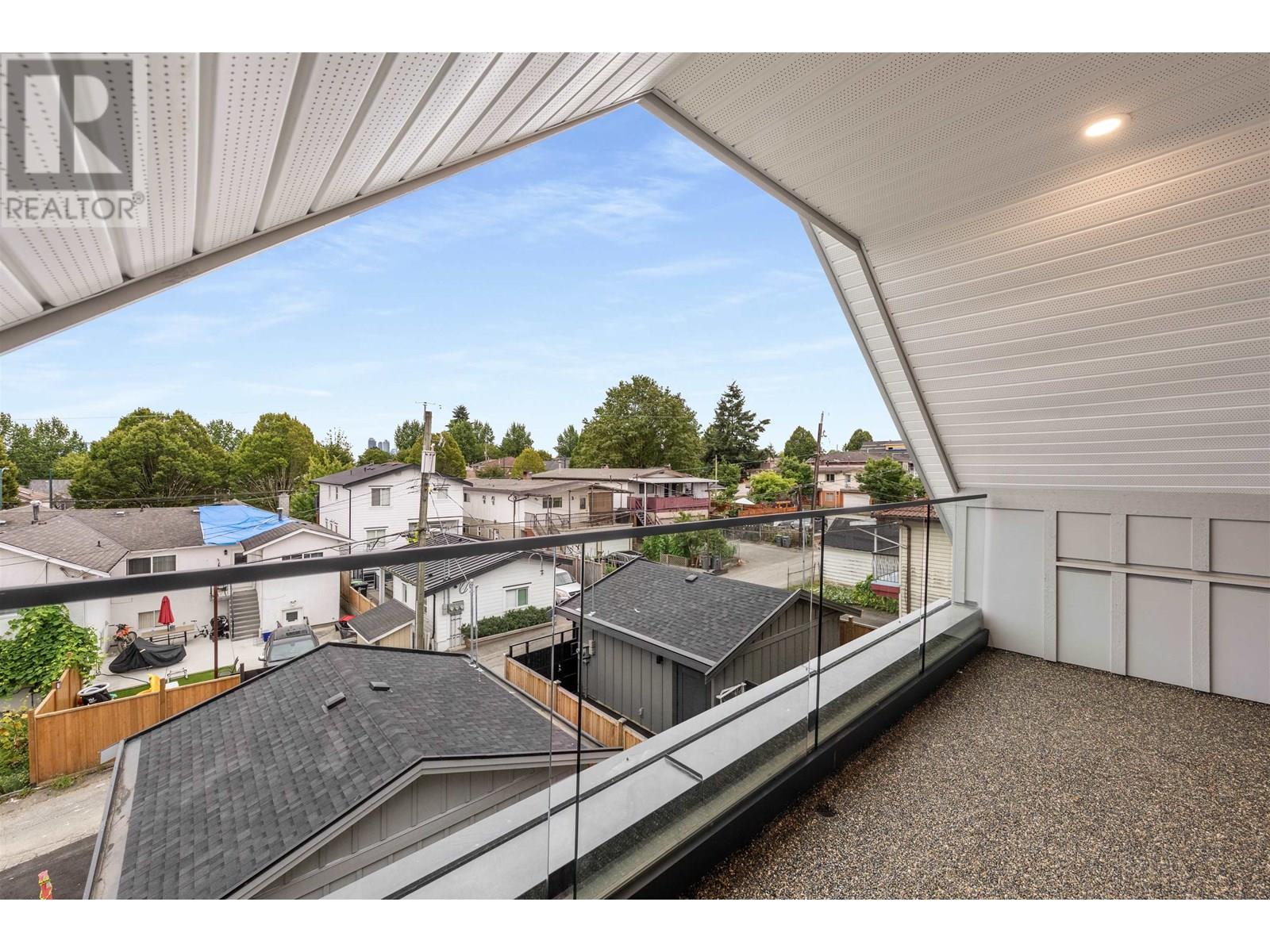 Photo 11 of 2 1160 Rossland Street, Vancouver BC