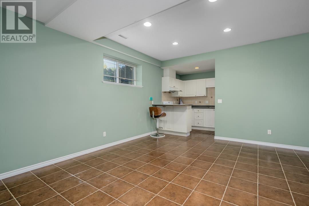 Photo 19 of 2583 Diamond Crescent, Coquitlam BC