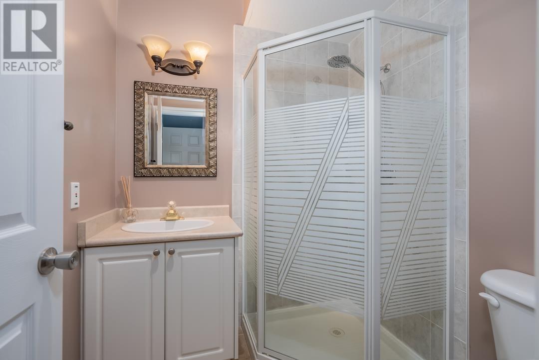 Photo 14 of 2583 Diamond Crescent, Coquitlam BC