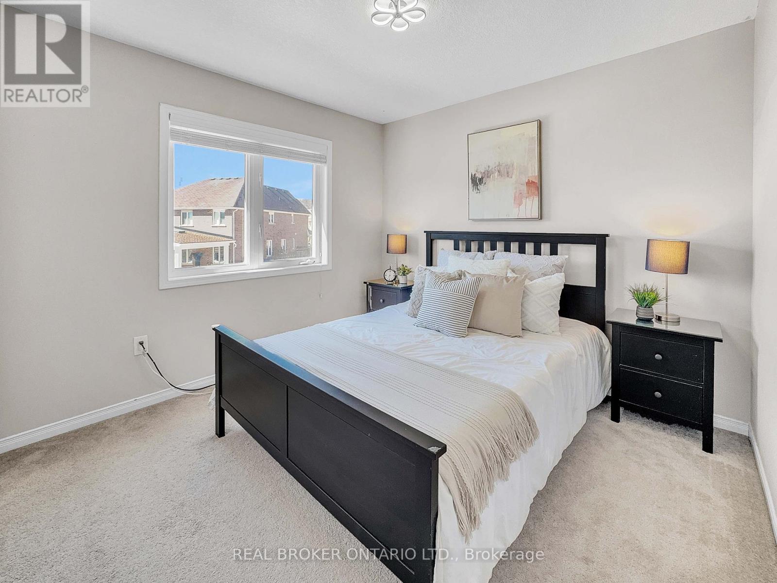 Photo 18 of 36 Cheevers Road, Brantford ON