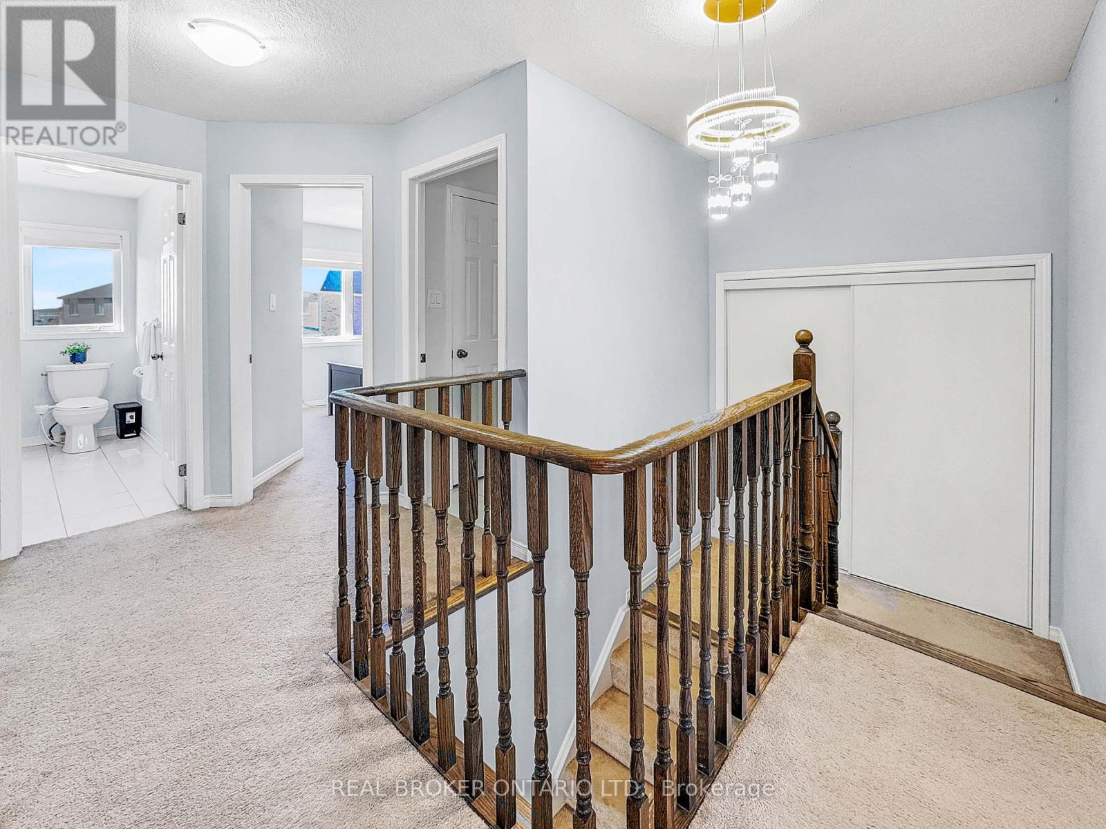 Photo 32 of 36 Cheevers Road, Brantford ON