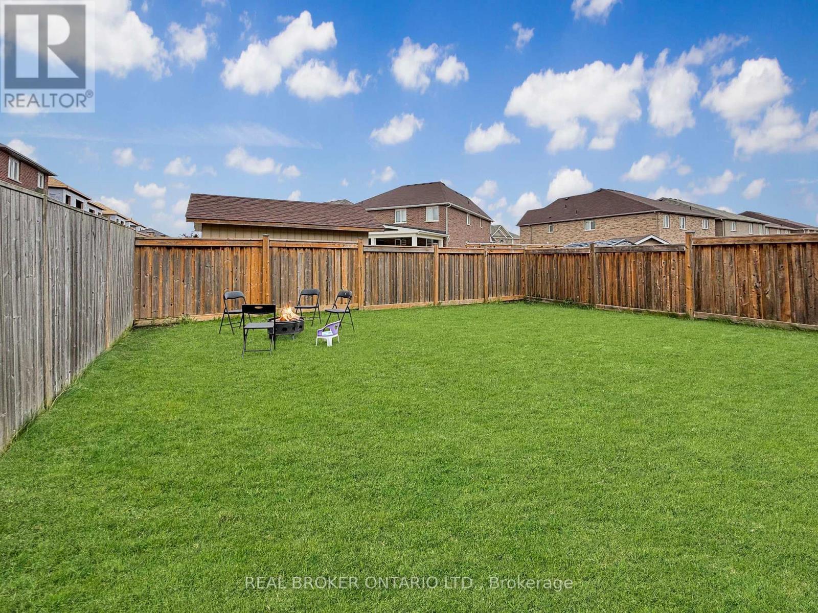 Photo 12 of 36 Cheevers Road, Brantford ON