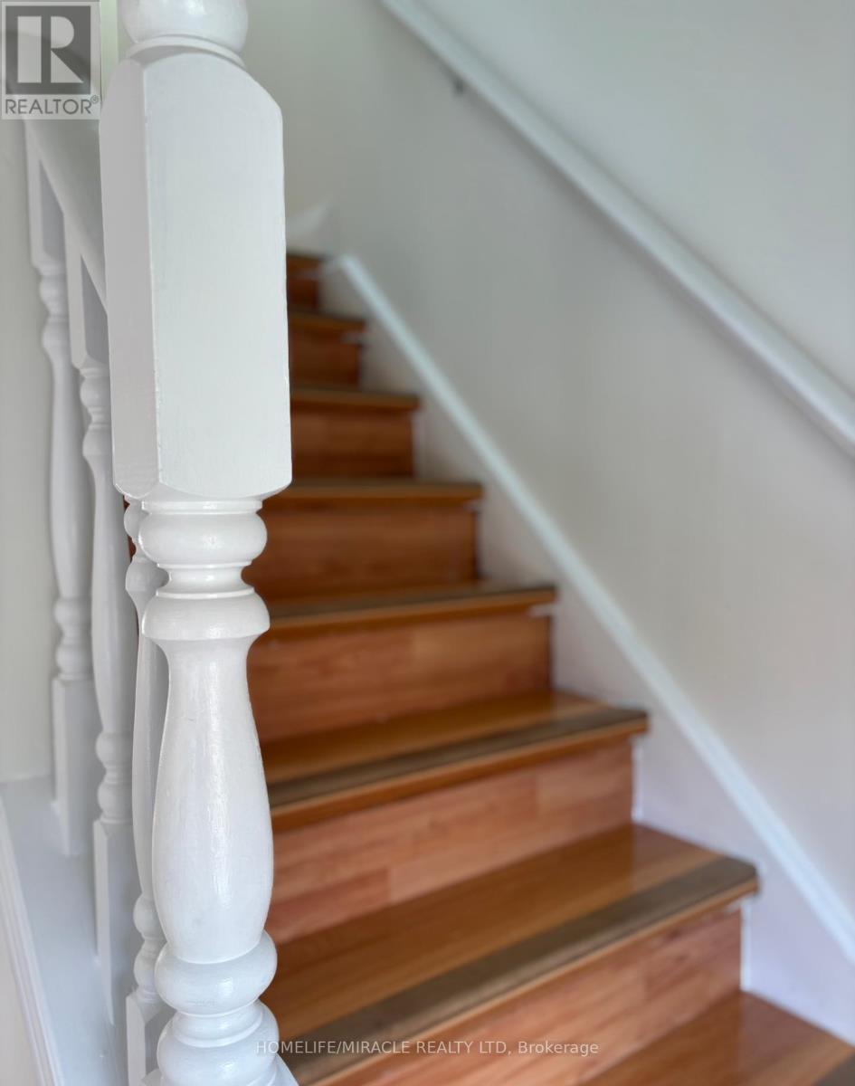 Photo 14 of 14 1255 Upper Gage Avenue, Hamilton ON