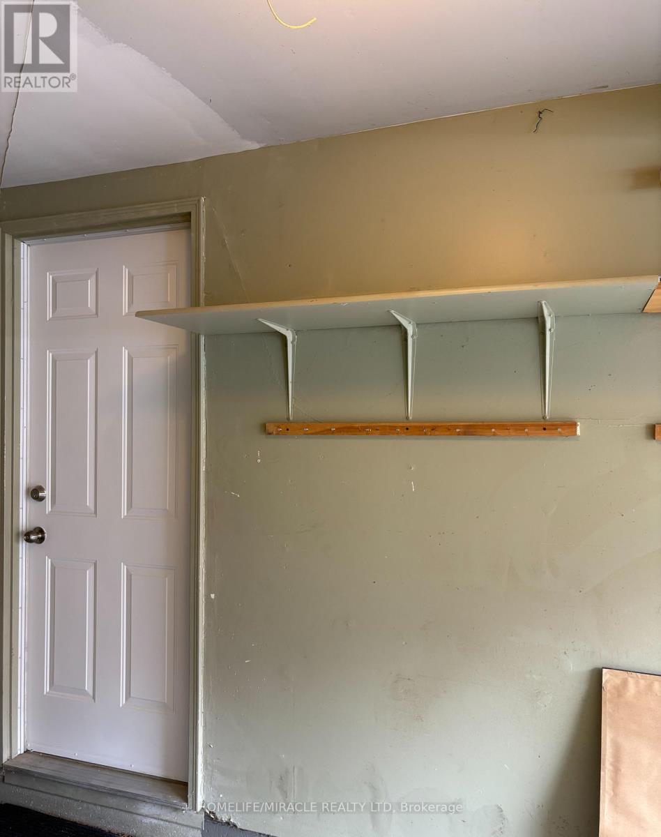 Photo 15 of 14 1255 Upper Gage Avenue, Hamilton ON