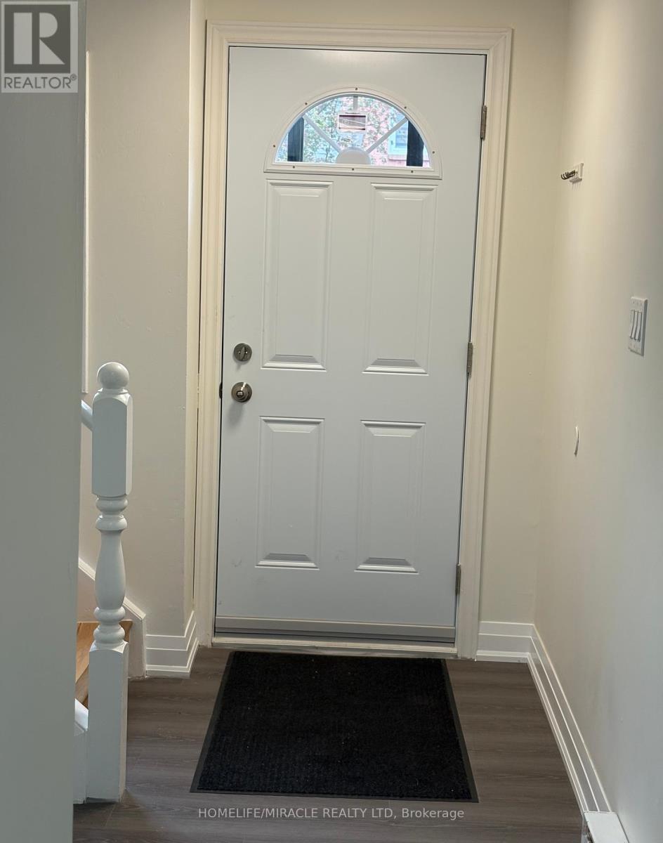 Photo 12 of 14 1255 Upper Gage Avenue, Hamilton ON