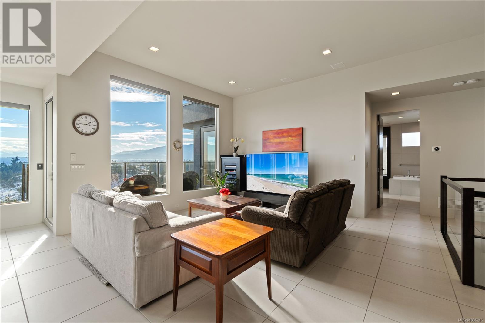 3716 Belaire Dr, Nanaimo