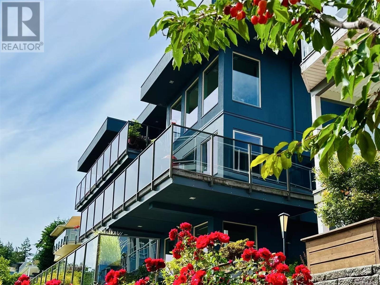 3716 Belaire Dr, Nanaimo