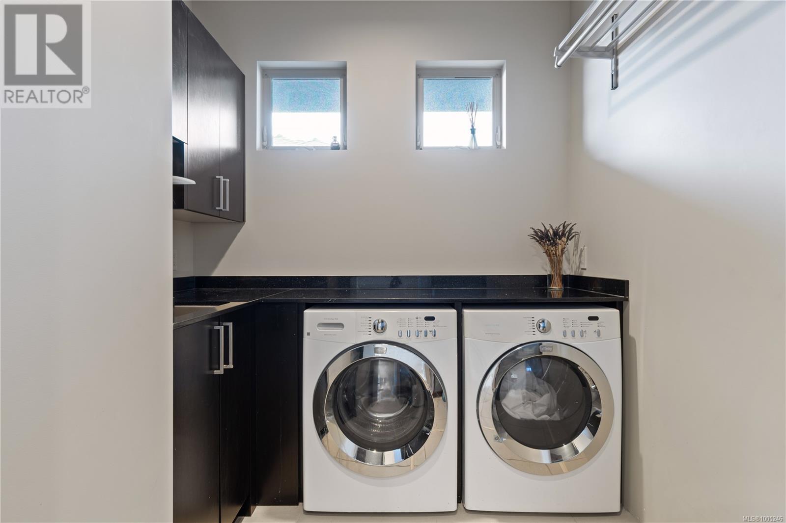 3716 Belaire Dr, Nanaimo