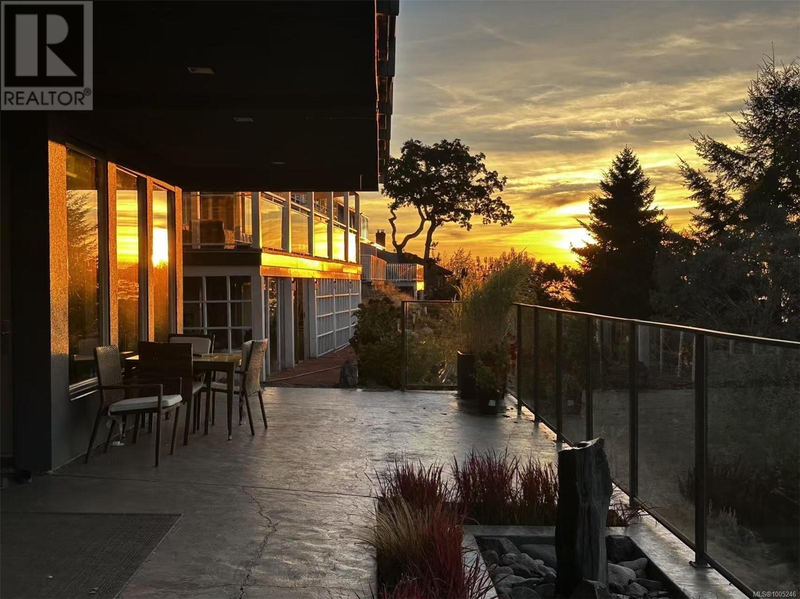 3716 Belaire Dr, Nanaimo