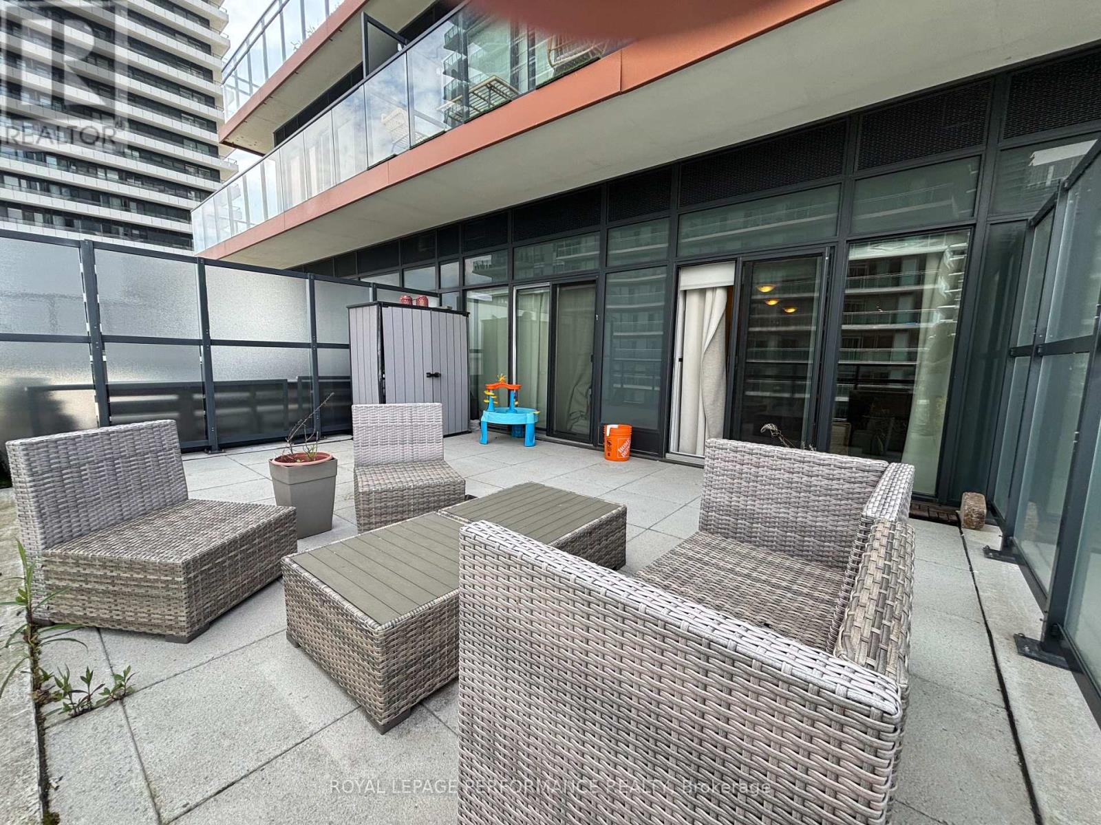 Photo 18 of 710 30 Shore Breeze Drive, Toronto ON