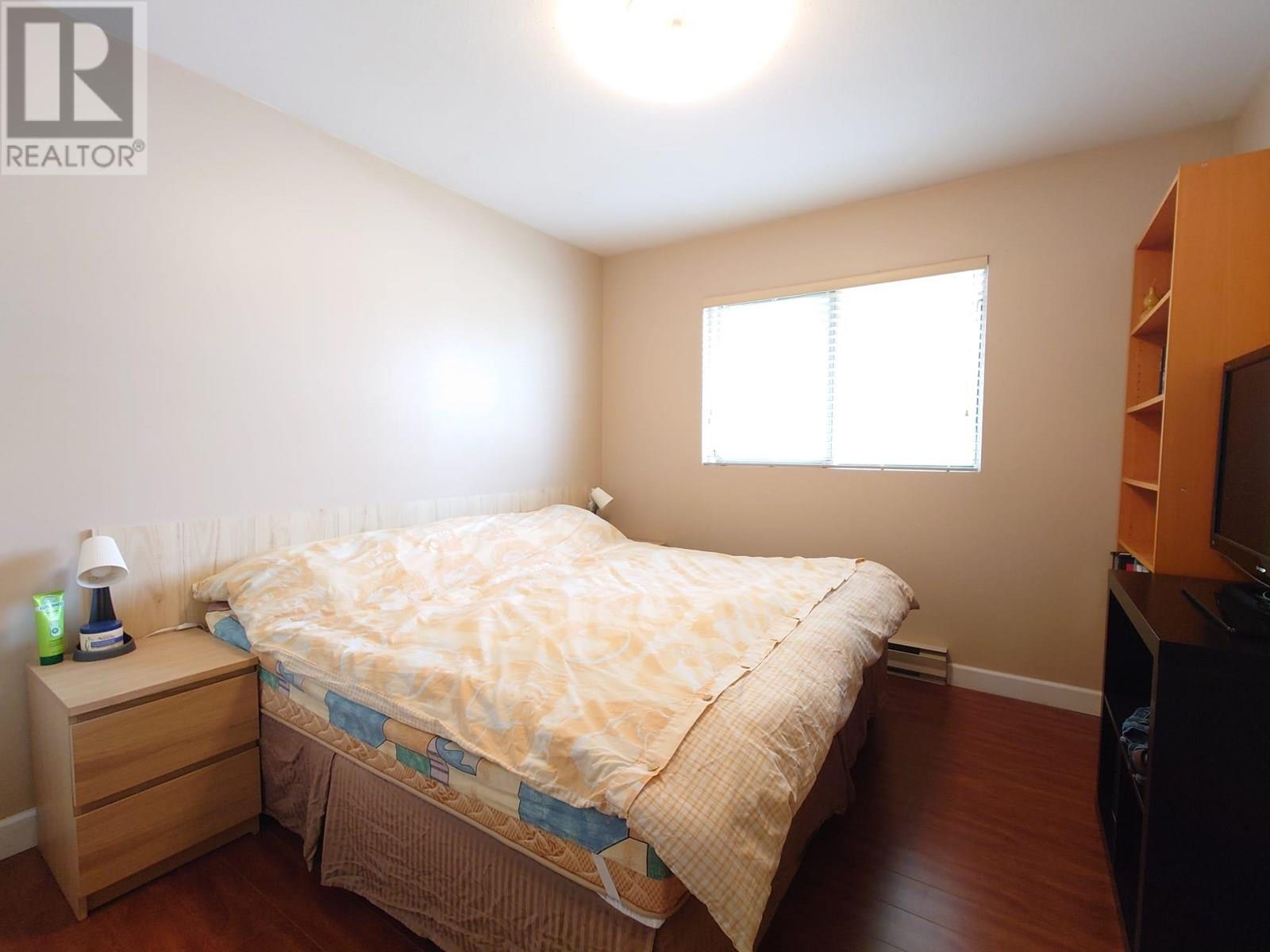 2 8411 SAUNDERS ROAD, Richmond