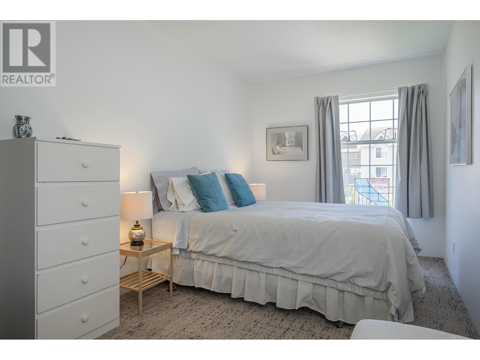 Photo 27 of 301 2963 Burlington Drive, Coquitlam BC
