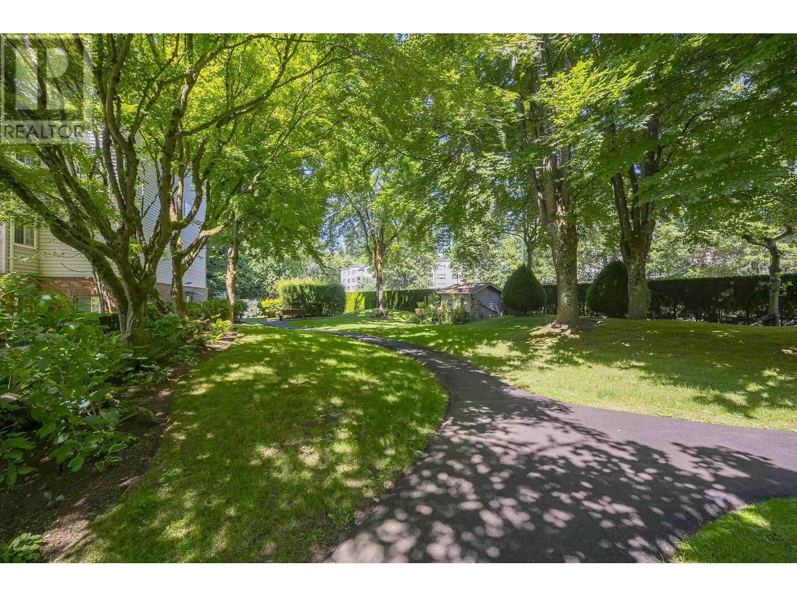 Photo 38 of 301 2963 Burlington Drive, Coquitlam BC