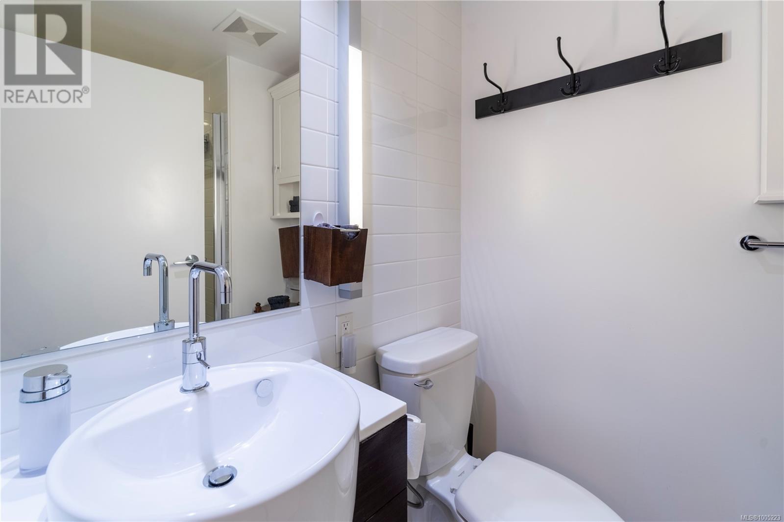 Photo 23 of 423 770 Fisgard St, Victoria BC