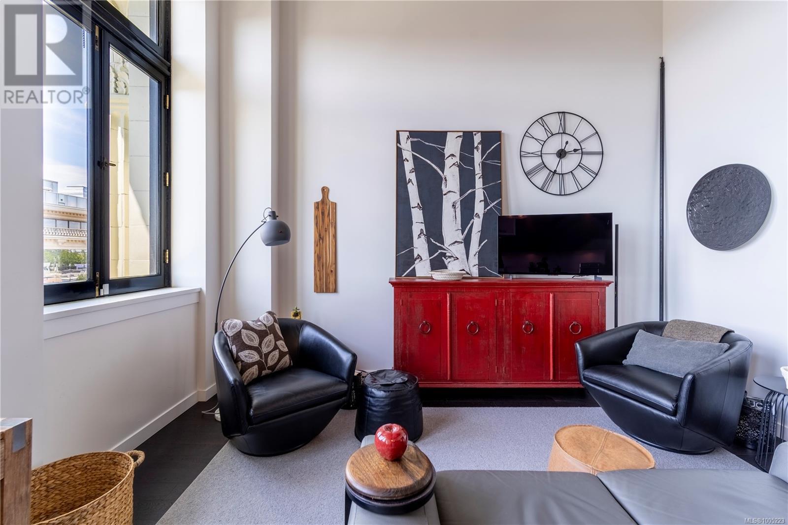 Photo 7 of 423 770 Fisgard St, Victoria BC
