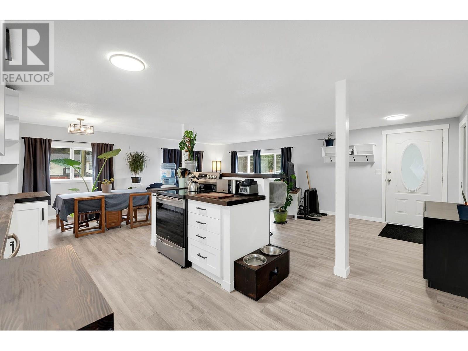 Photo 63 of 4641 Spruce Crescent, Barriere BC