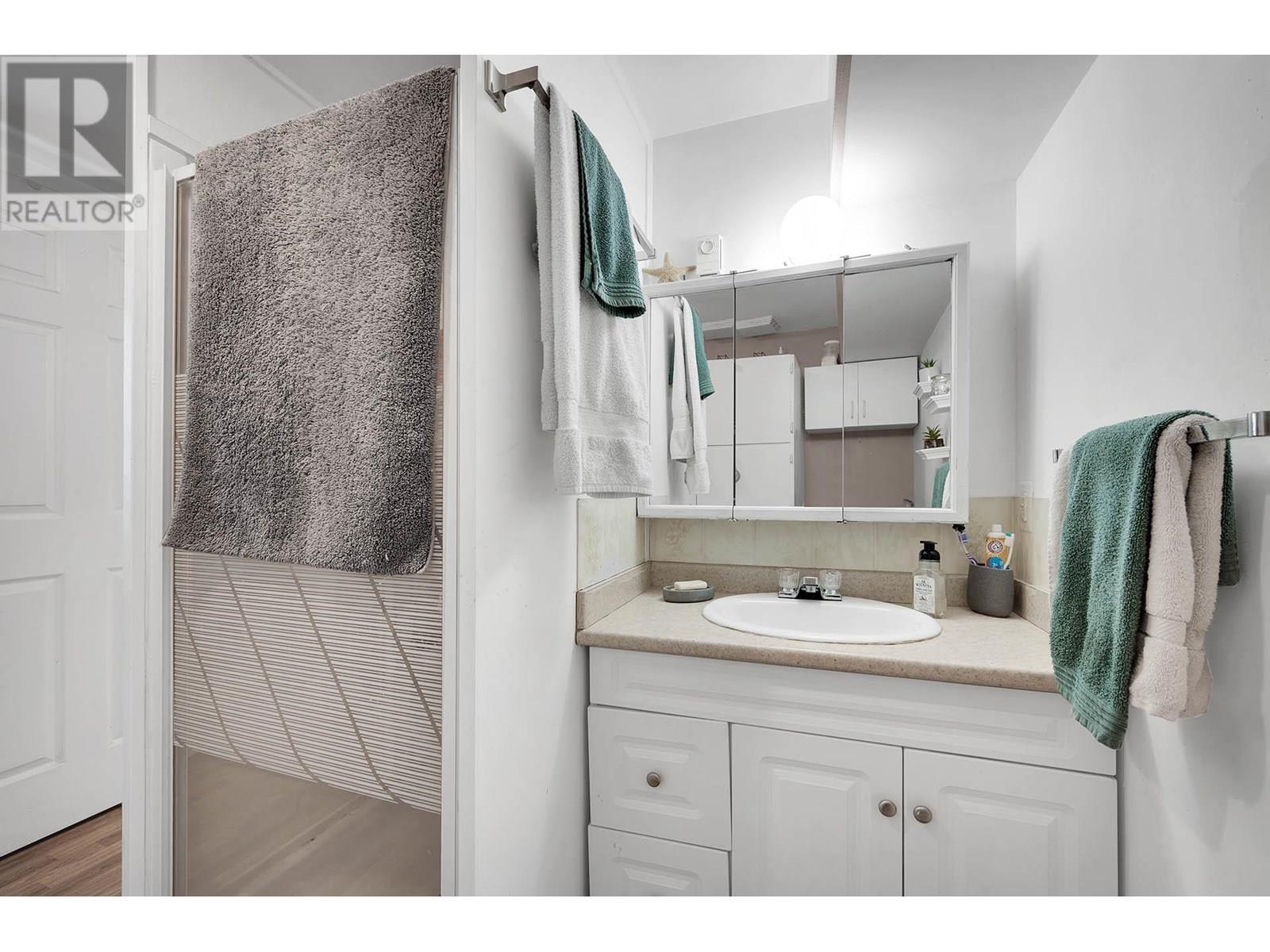 Photo 54 of 4641 Spruce Crescent, Barriere BC
