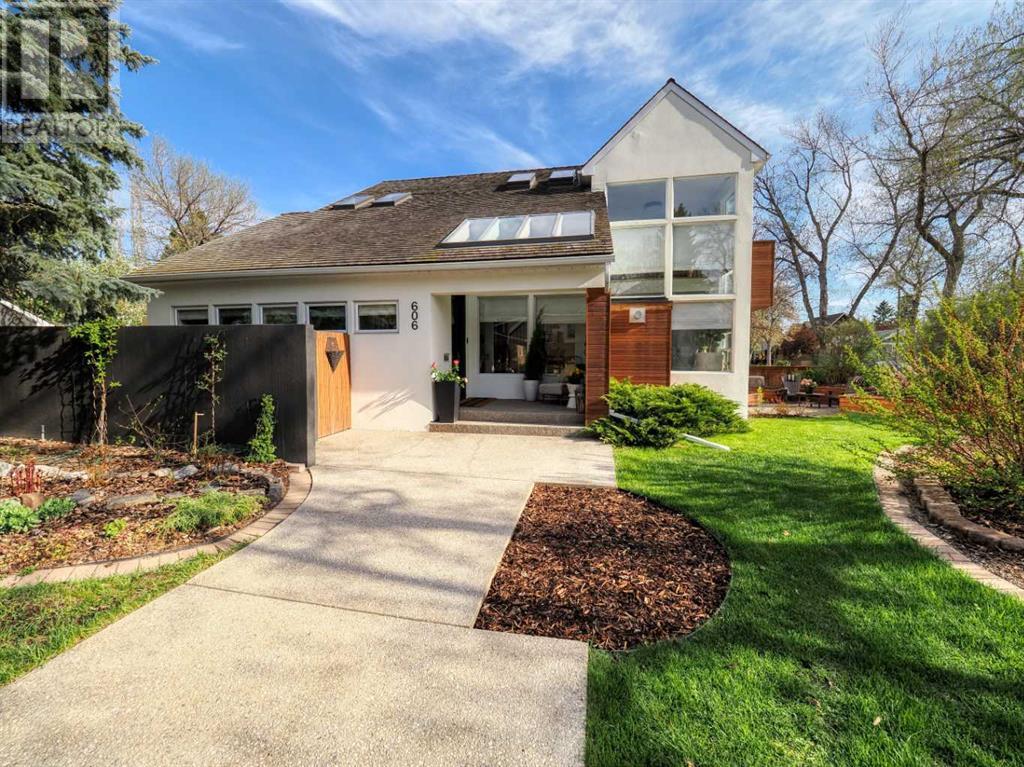Single Family House for Sale in  Alexander Crescent NW Rosedale Calgary 
