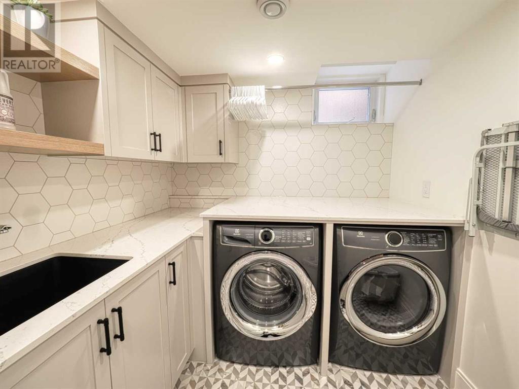 Single Family House for Sale in  Alexander Crescent NW Rosedale Calgary 