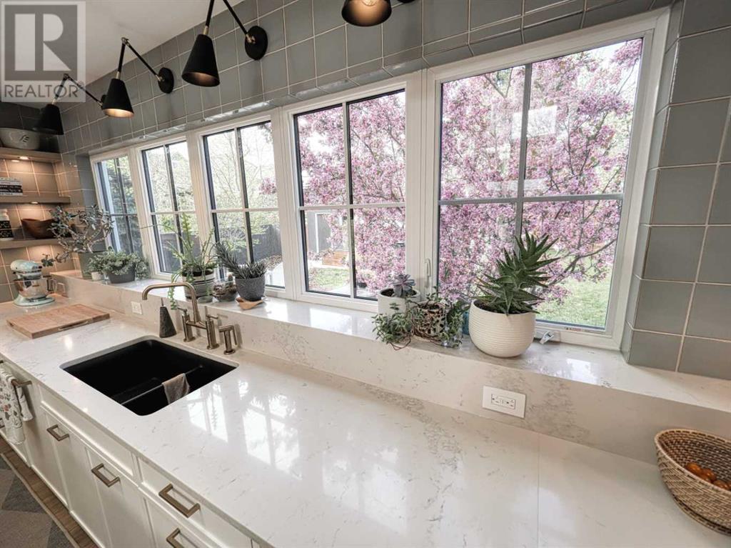 Single Family House for Sale in  Alexander Crescent NW Rosedale Calgary 