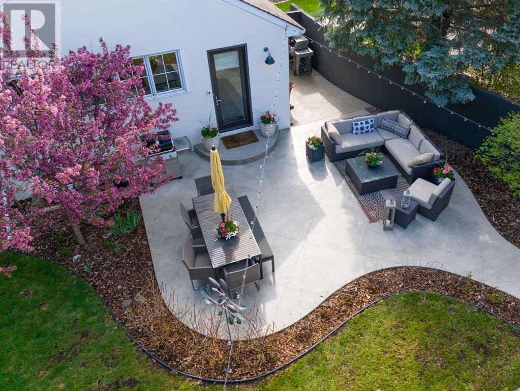 Single Family House for Sale in  Alexander Crescent NW Rosedale Calgary 