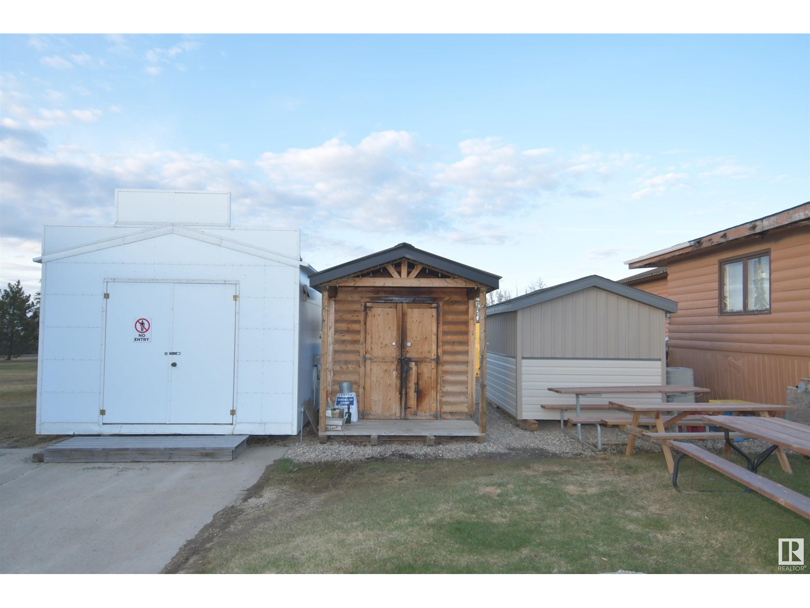 Photo 17 of 47404 Hwy 778, Rural Leduc County AB