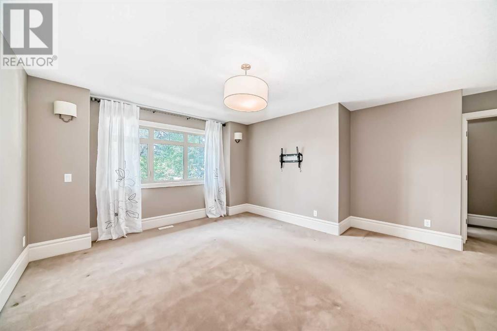 Single Family House for Sale in   Street NW Banff Trail Calgary 