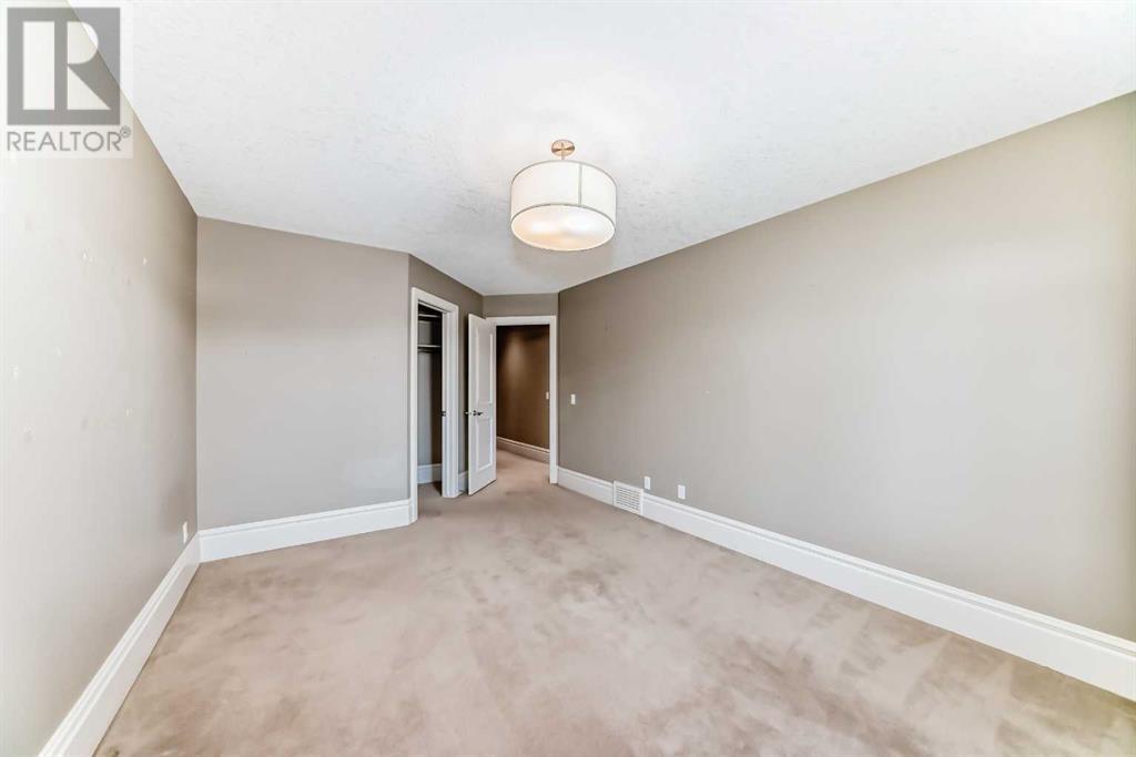 Single Family House for Sale in   Street NW Banff Trail Calgary 