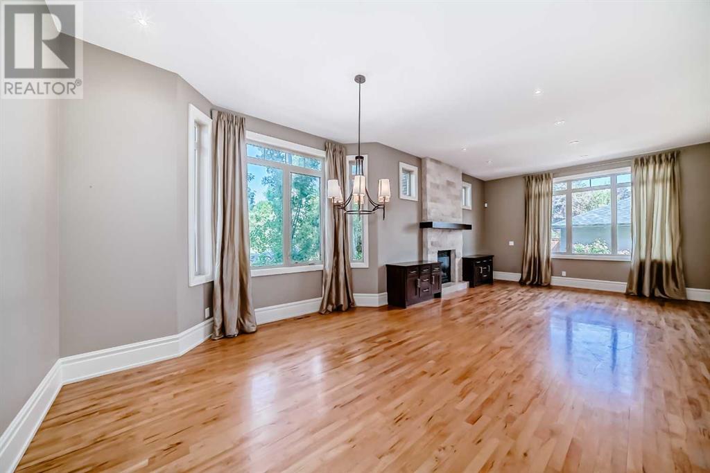 Single Family House for Sale in   Street NW Banff Trail Calgary 