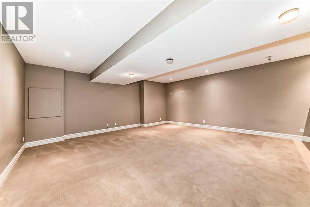 Single Family House for Sale in   Street NW Banff Trail Calgary 