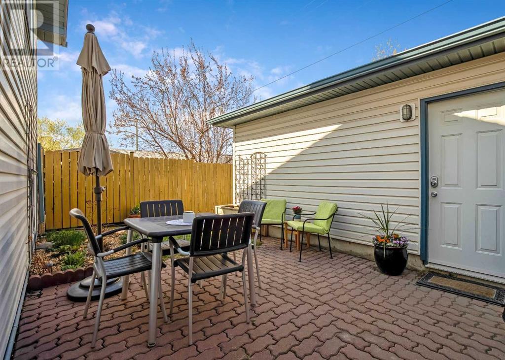 Single Family House Bi-level for Sale in  Arbour Wood Mews NW Arbour Lake Calgary 