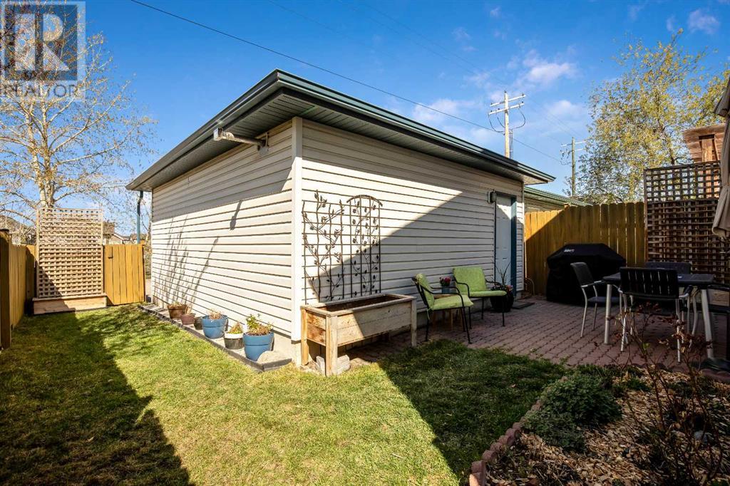 Single Family House Bi-level for Sale in  Arbour Wood Mews NW Arbour Lake Calgary 